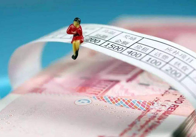 未按时支付劳动报酬,员工申请仲裁,企业如何应对?